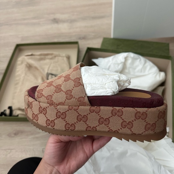 GUCCI PLATFORMS - Picture 2 of 4